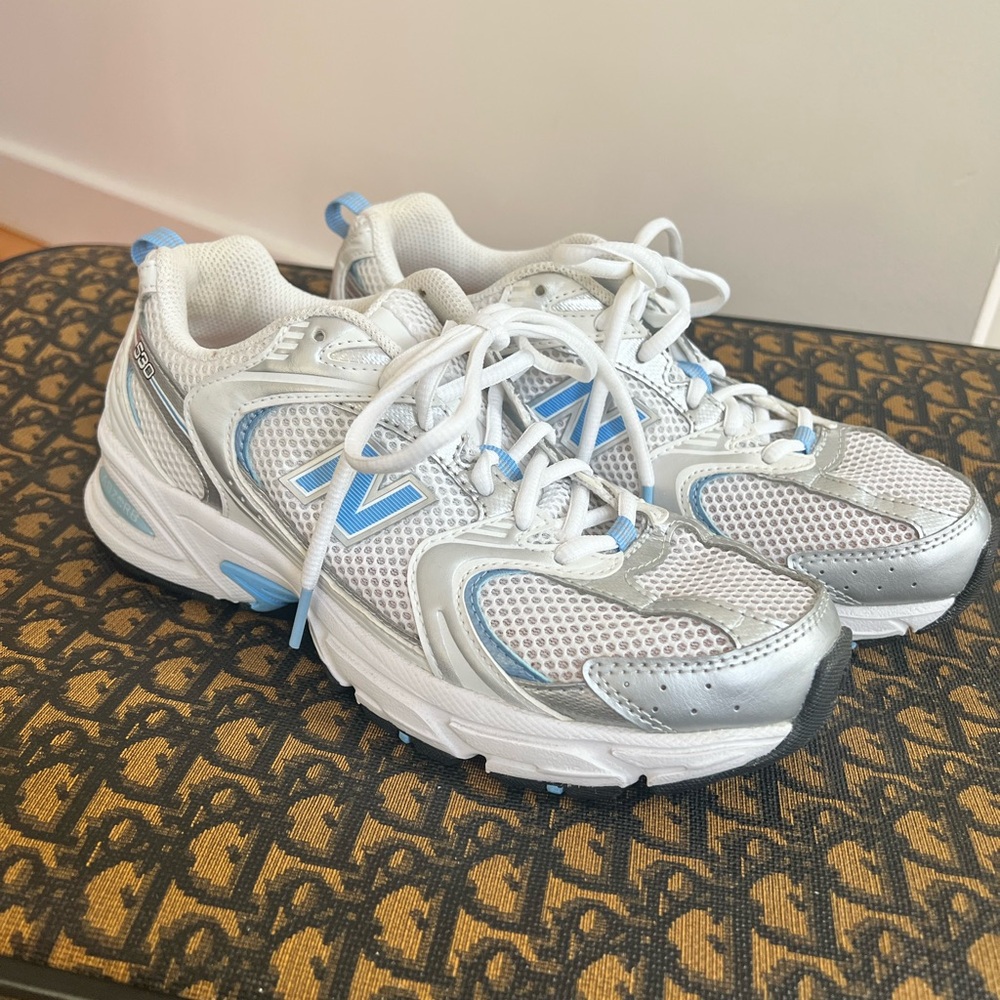 New Balance RC30 Running Sneaker Men’s Size 5.5 Sample Shoe